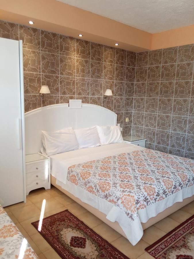 Residence Ionian St&Apts Argostoli  Bagian luar foto